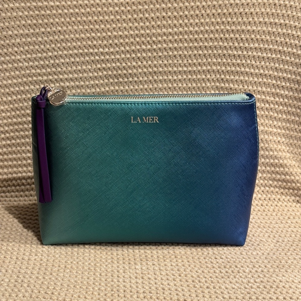 La Mer Gradient Blue and Green Cosmetic Bag